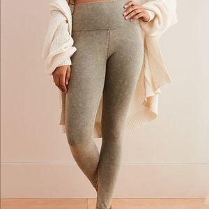 Sage Acid Washed High Waisted Legging